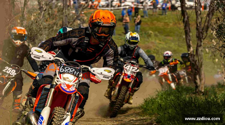 熊猫体育平台无畏风雨，只为荣耀！